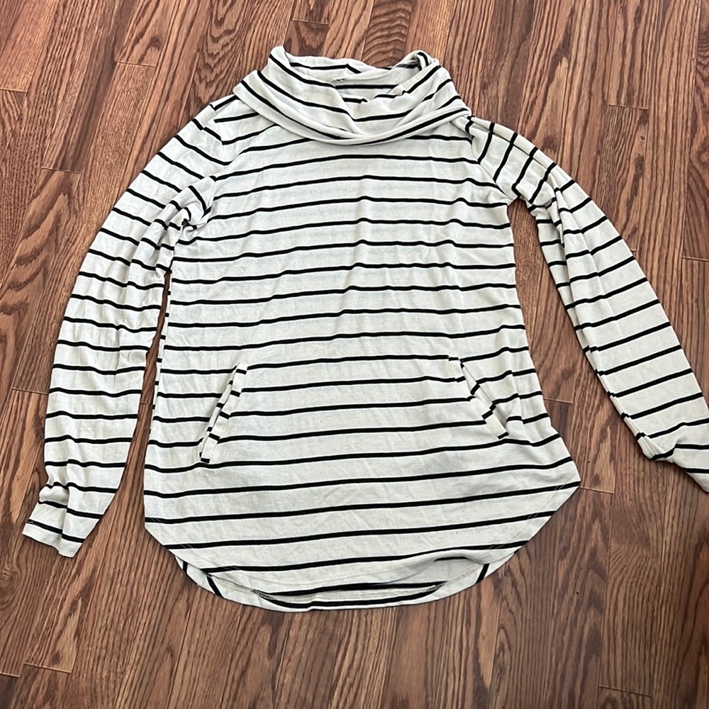 Maurice top size large